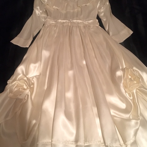 Pearl White Satin Child Holy Communion Dress - Picture 3 of 8